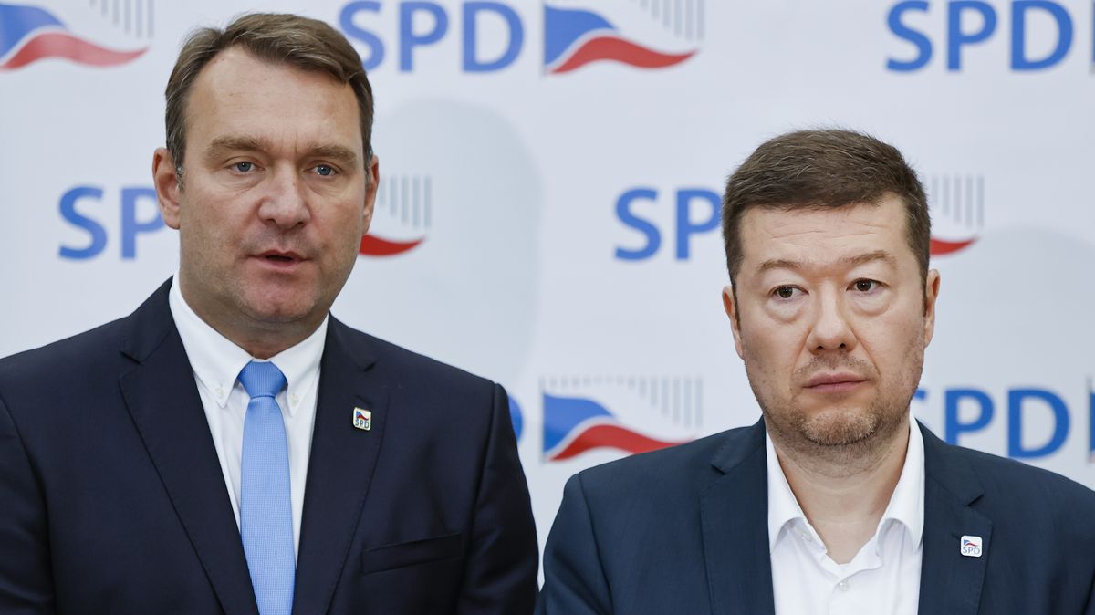 Nejvíc přibylo členů SPD, padá ODS